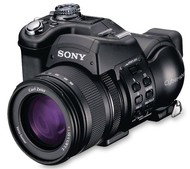 Sony CyberShot DSC-F828, 8.31 mil. bodů, optický / digitální zoom 7x / 14x - -