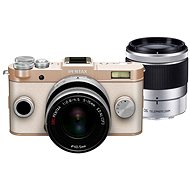  PENTAX RICOH Q-S1 + Gold Standard Zoom 5-15 mm Telephoto Zoom black + 15-45 mm  - Digital Camera
