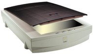 Skener UMAX Astra 6400 na FireWire - Scanner