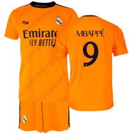 REAL MADRID Children's replica set 24/25 Away Mbappe - size 140 - Jersey
