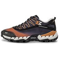 Garmont 9.81 Bolt 2.0 Wms black/red EU 42 / 265 mm - Trekking Shoes