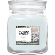YANKEE CANDLE Signature Snow Kissed Pine 110 g - Candle