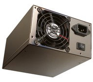 AKASA PowerPlus AK-P650FF-BKEUV3 650W ATX, aktivní PFC, PCIe, SLi, 80mm ventilátor - Source