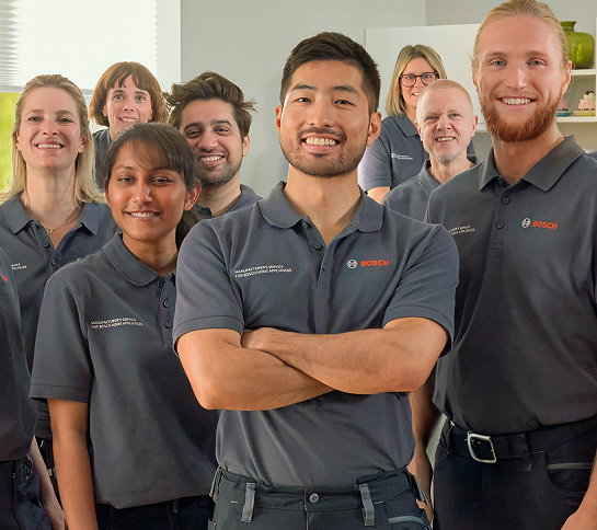 Bosch service team standing together