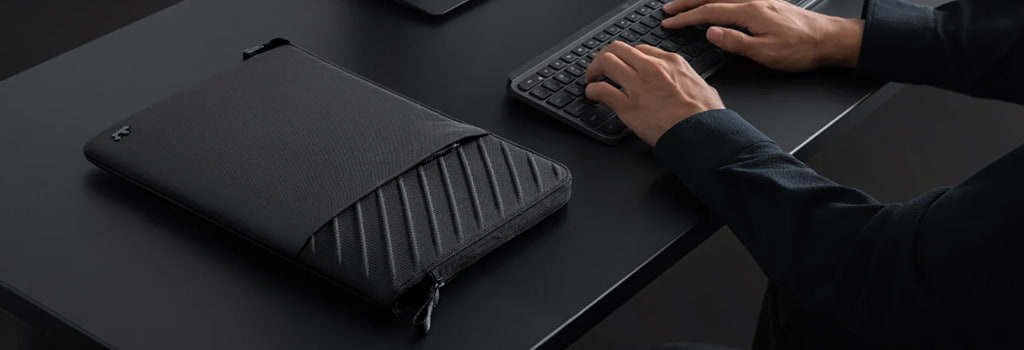 Tomtoc - pouzdro notebook