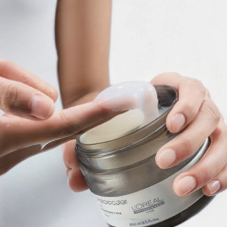 Applying mask from a container