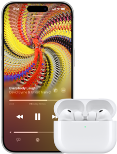 AirPody&nbsp;Pro&nbsp;3 v&nbsp;MagSafe nabíjecím pouzdře, iPhone&nbsp;17&nbsp;Pro, v&nbsp;Apple Music se přehrává Everybody Laughs od Davida Byrna a&nbsp;Ghost Train Orchestry