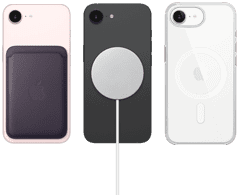 Jemně růžový iPhone 17e s půlnočně fialovou peněženkou z tkaniny FineWoven, černý iPhone 17e s černým silikonovým krytem a MagSafe nabíječkou, bílý iPhone 17e s průhledným krytem s MagSafe