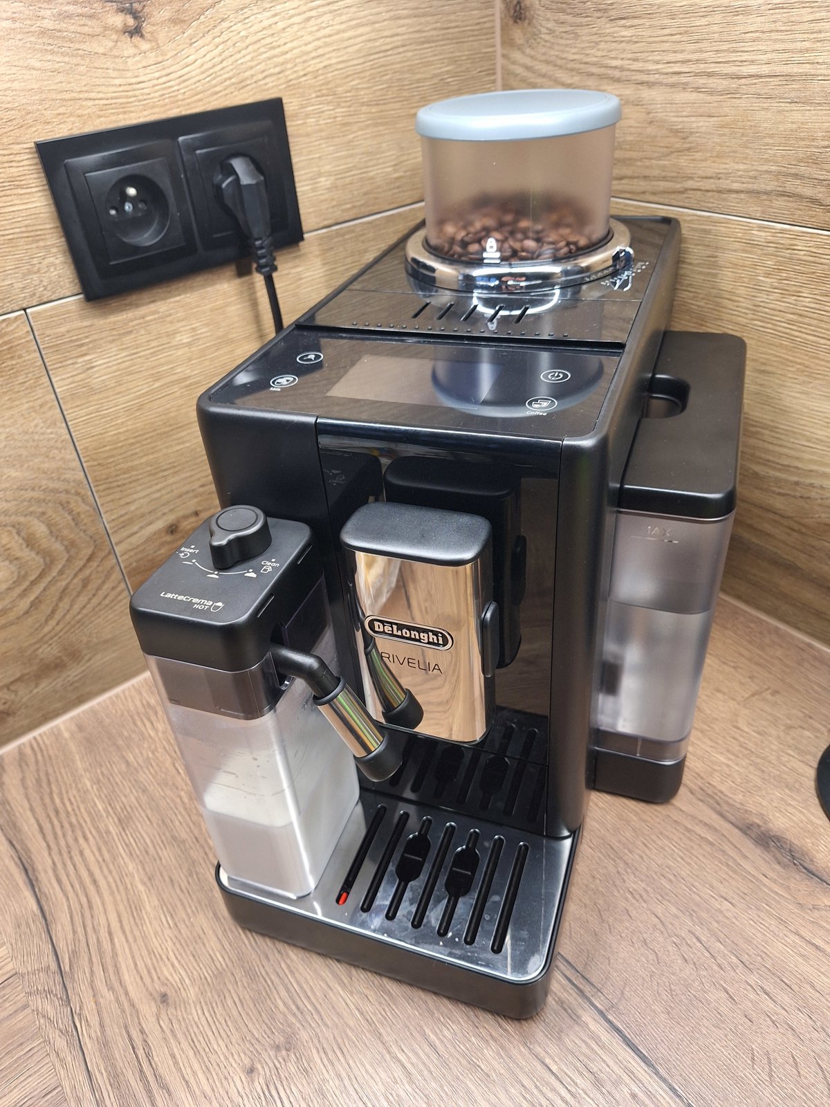 de longhi rivelia exam 440.55