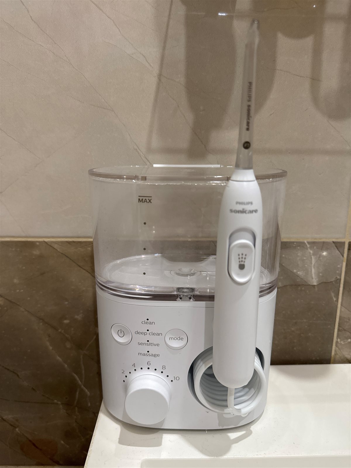 Recenzie Philips Sonicare Power Flosser 7000 HX3911/40 Alza.sk