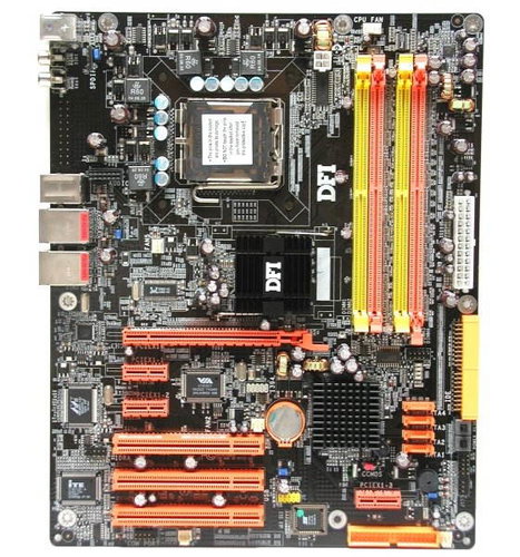 DFI LanParty UT 915P-T12 - 915P/ICH6 DualCh DDR400/DDR2 533, PCIe x16, SATA FW GLAN 8ch audio sc775 - Motherboard - Main image