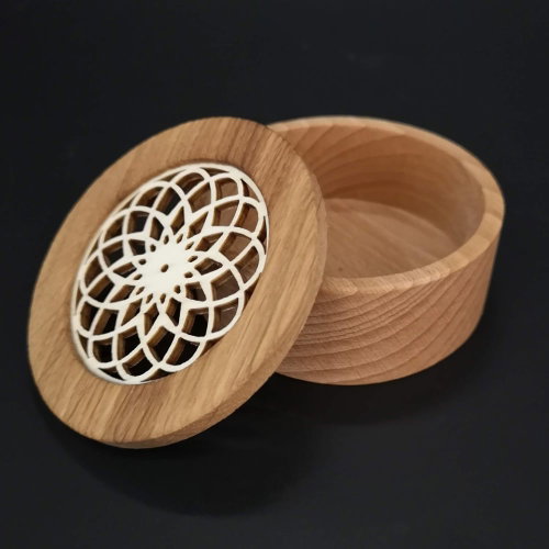 Amadea Wooden Round Box, Solid Wood with a Poplar Plywood Insert in the Shape of a Mandala, 8x3cm - Wooden Box - Main image