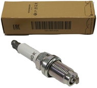 Škoda Long-life spark plug (genuine) 101905626 - Spark Plug