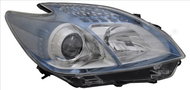 TYC TOYOTA PRIUS III 2011-NOW HEADLIGHT LEFT SIDE ELECTRIC WITH MOTOR BLUE H11 / HB3 - Front Headlight