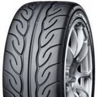 Yokohama AD08 245/35 R19 89 W - Summer tyre