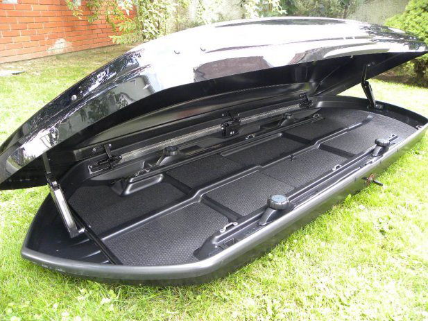 Thule Dynamic 800 glossy black Roof Box Alza.cz