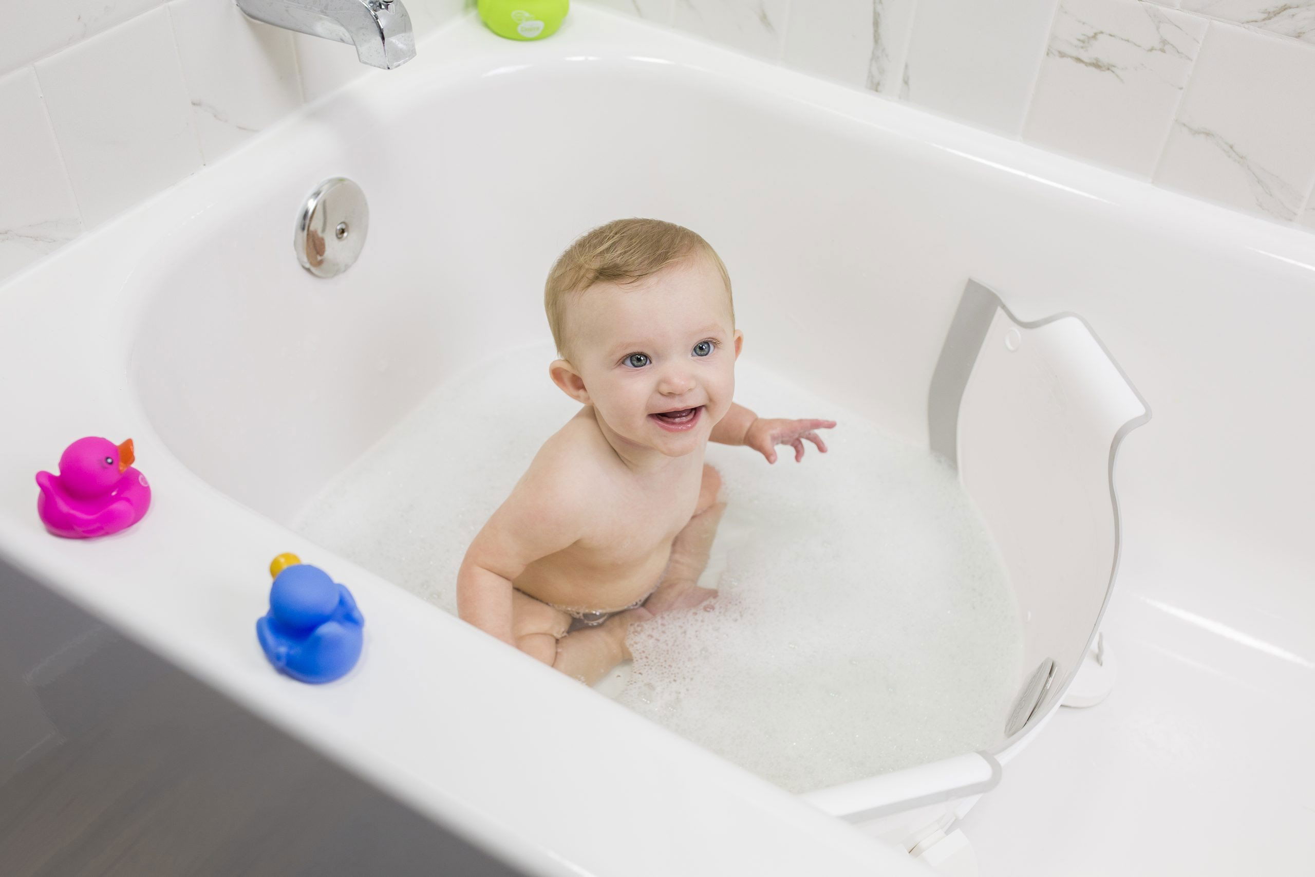 Babydam store bathtub divider