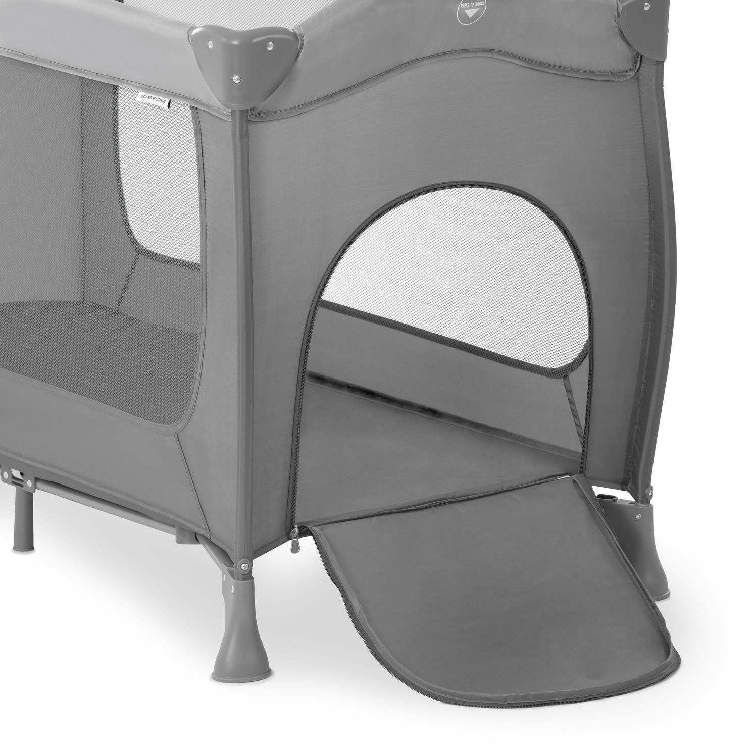 Hauck 2024 travel cot