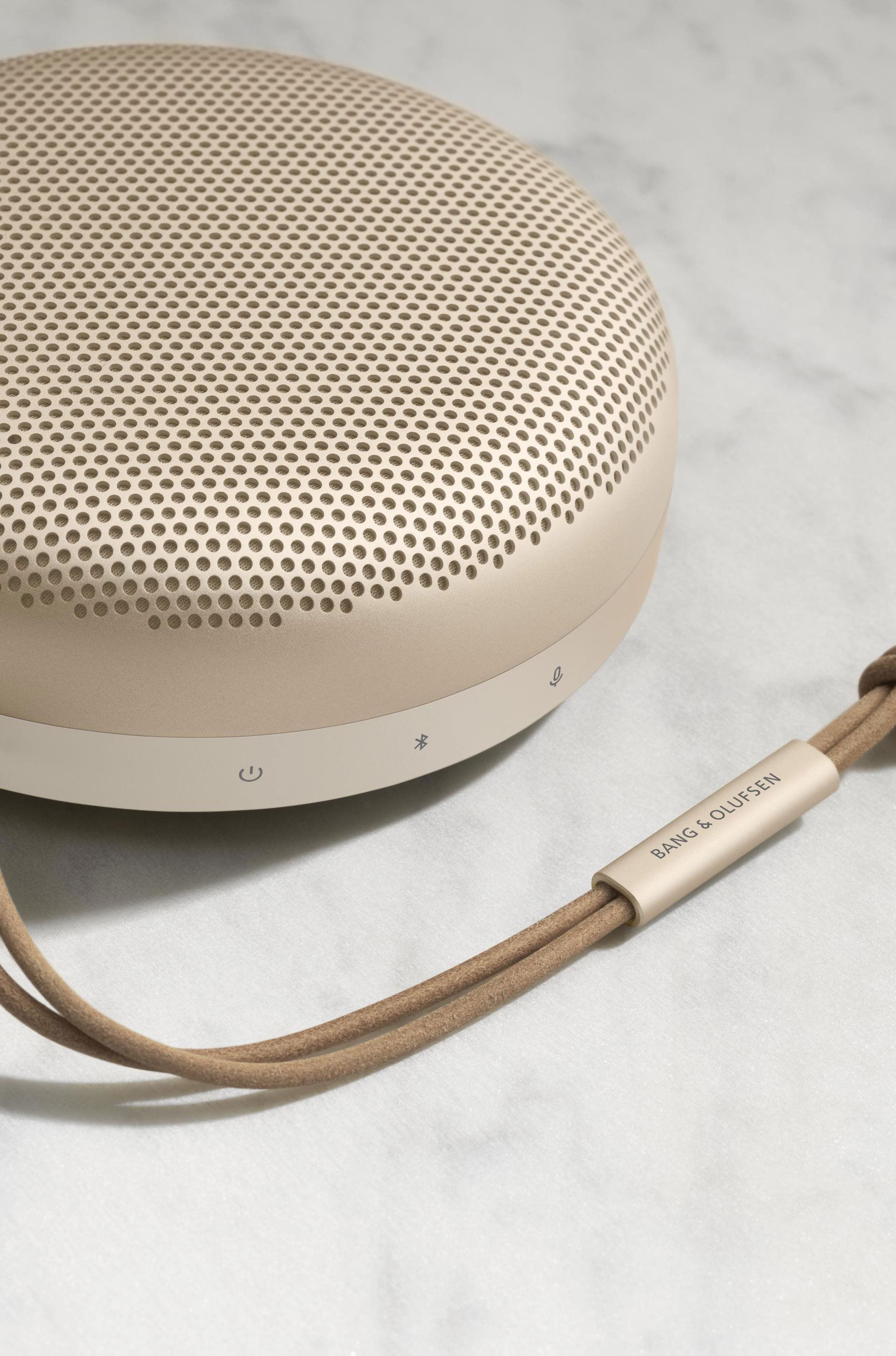 Bang & Olufsen Beosound A1 2nd Gen, Gold Tone - Bluetooth Speaker