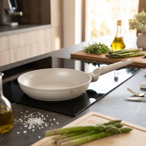 BERLINGERHAUS Pan with titanium surface 24 cm Sahara Collection - Pan - Main image