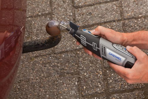 Dremel 8220 Review: Power, Battery Time, And More 