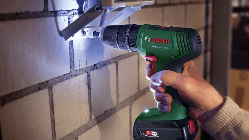 Bosch EasyImpact 18V 40 2x 1 5Ah AL18V 20 Akumul torov