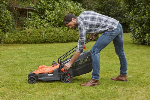 Black and Decker BEMW471BH Rotary Lawnmower 380mm