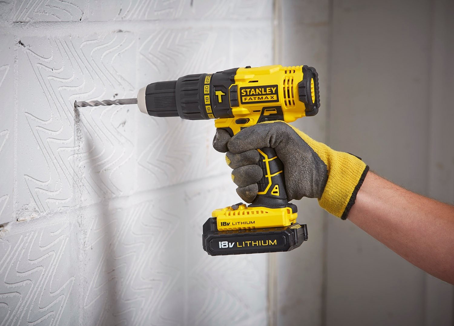 Stanley FMC626C2K Cordless Drill alza.sk