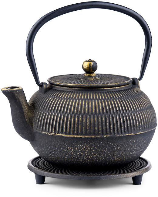 Cajová Zahrada Macau japán öntöttvas teáskanna + alátét, aranyszín, 900 ml