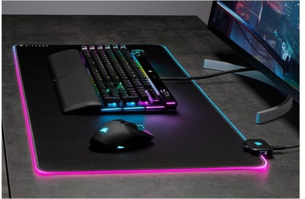 Corsair MM700 RGB Extended - Podložka pod myš - Lifestyle 5