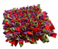 Čmuchacíkoberečky.cz Sniffing rug OWN CHOICE OF 3 COLORS Size: 60x50cm - heart shape - Snuffle Mat