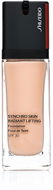 SHISEIDO Synchro Skin Radiant Lifting Foundation SPF30 220 Linen 30 ml - Make-up