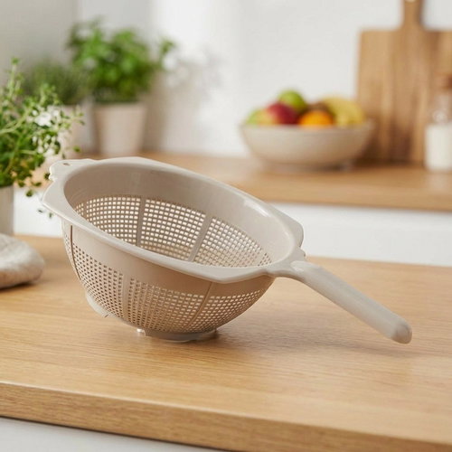 DOCHTMANN Plastic strainer with handle 38 cm beige - Colander - Main image