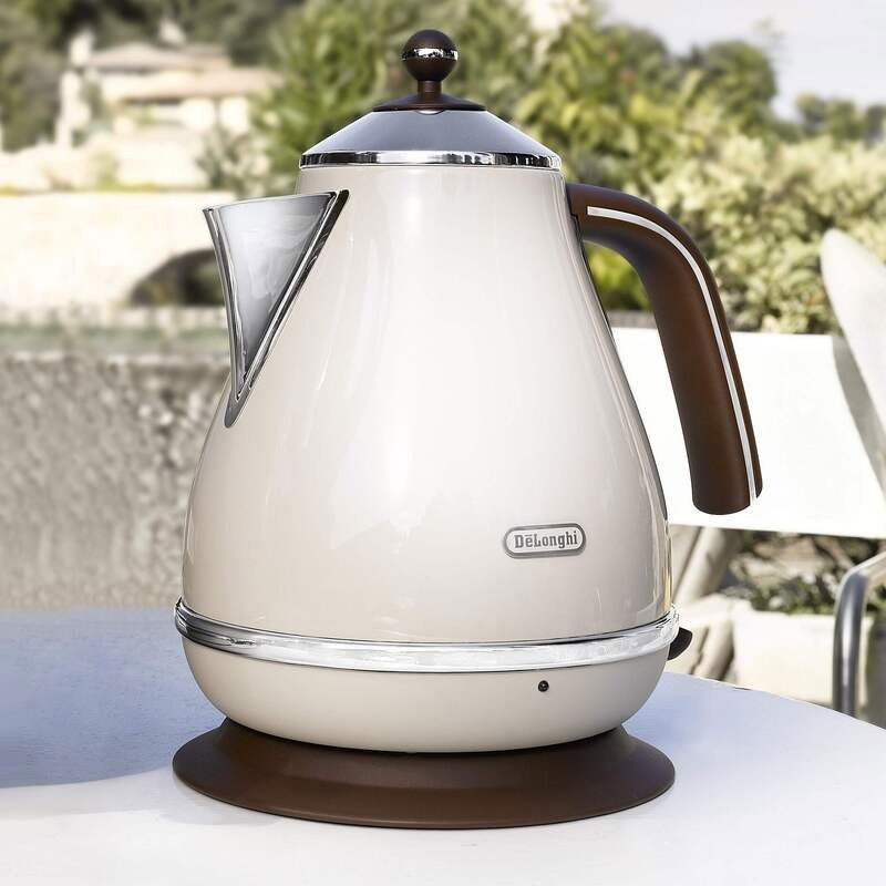 Delonghi icona clearance vintage kettle cream