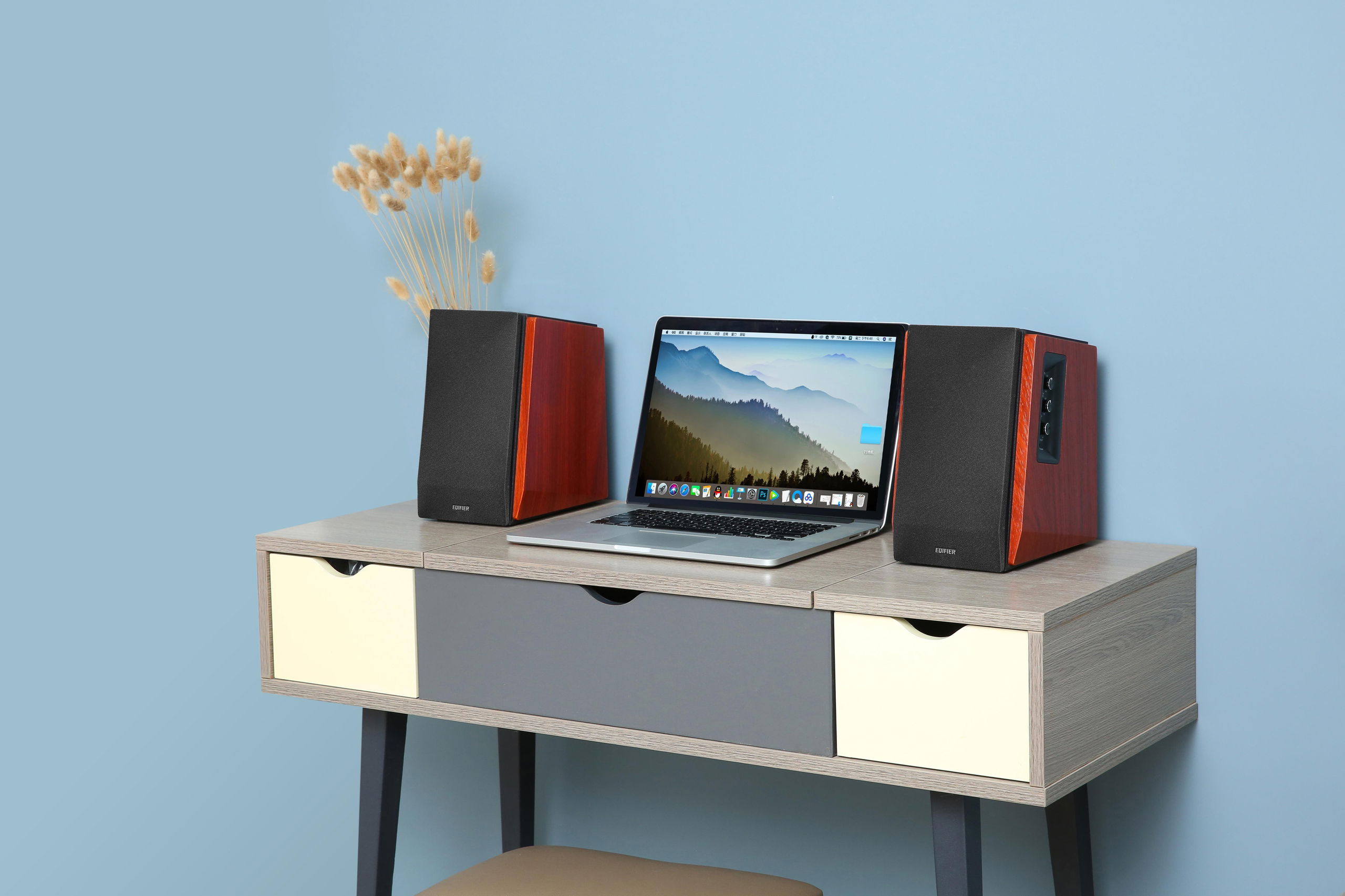 EDIFIER R1700BTS - Speakers | Alza.cz