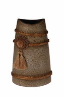 EverGreen® Oran Elegant Ceramic Vase, with Matt Gilded Trailer and Tassel, Height of 29cm - Decoration