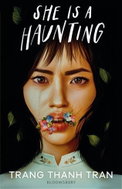 She Is a Haunting - Kniha