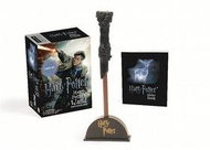 Harry Potter Wizard's Wand with Sticker Book: Lights Up! - Kniha