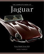 Complete Book of Jaguar: Every Model Since 1935 - Kniha