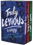 Truly Devious 3-Book Box Set: Truly Devious, Vanishing Stair, and Hand on the Wall - Kniha