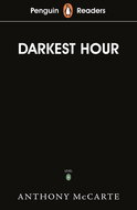 Penguin Readers Level 6: Darkest Hour - Kniha