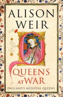 Queens at War - Kniha
