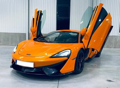 Allegria Ride in a McLaren 570 S (Voucher) - Voucher – Thrill Drive - Main image