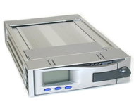 Výměnný rámeček IcyDock MB 122SKGF-S stříbrná (silver), hliníkový s větr. + HotSwap šuplík pro SATA  - -