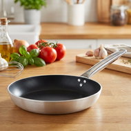 Pujadas Non-stick frying pan Ergos 24 cm - Pan