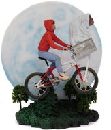 E.T. and Elliot - Art Scale 1/10 Deluxe - E.T. - Figure