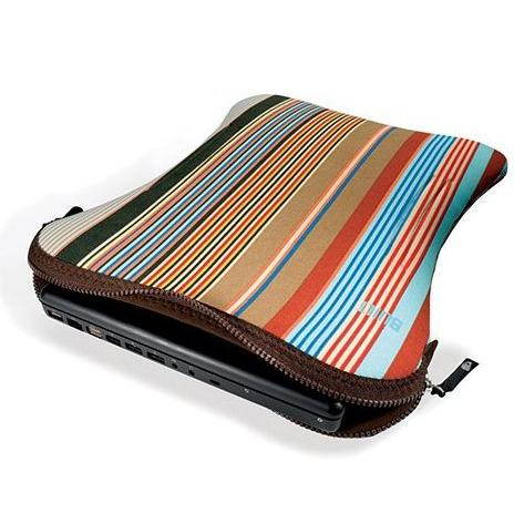 BUILT Laptop Sleeve 13" - neoprénové pouzdro na notebook, pruhované (soho stripe), 29x36.5x1.3 cm - Laptop Case - Main image