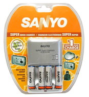 Univerzální rychlonabíječka SANYO MQH01 NiCd NiMH s bateriemi 4 x AA NiMH 2500mAh - -