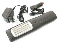 Nabíjacia LED montážna lampa s háčikom a magnetom - LED svietidlo