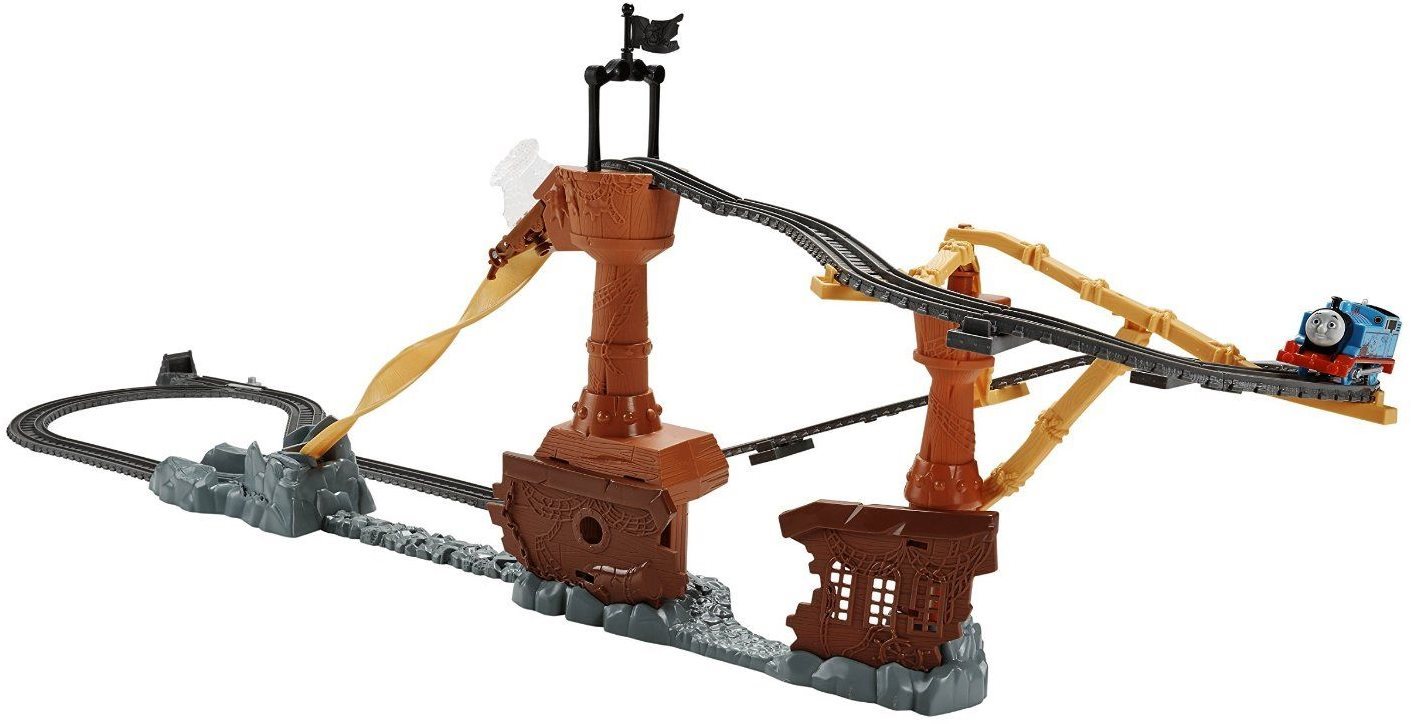 Thomas trackmaster pirate sales ship